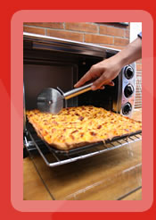 Show pizzerito con pizza, lasagna y galletas para fiestas infantiles.